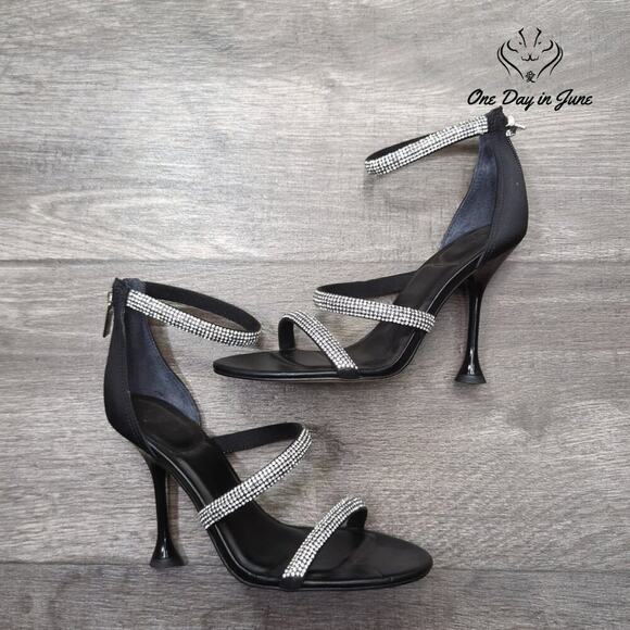 Marc Fisher Jeweled Ankle Strap Heels Size 5.5 - Picture 2 of 7